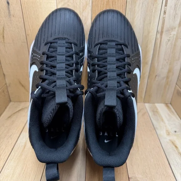 Nike Zoom Force Savage Pro 3 Shark Football Cleats Black/White FJ8163-002 Sz 14